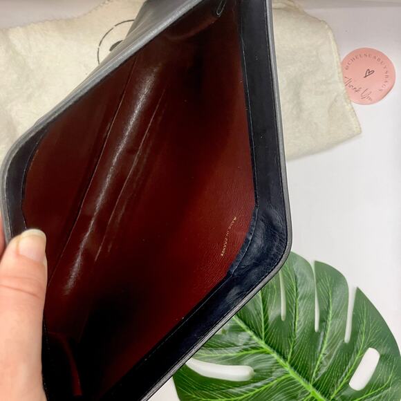 Chanel Black Leather Clutch CC 24kt Gold Plated Logo Vintage Evening Night Out - Picture 6 of 13